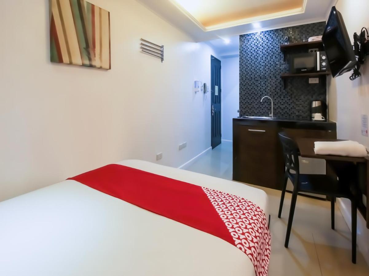 Capital O 860 Nest Nano Suites Makati Manila Kültér fotó